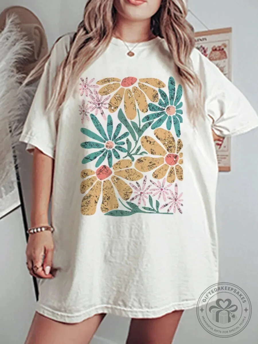 Vintage Floral Daisy Print Oversized Graphic T-Shirt for Women